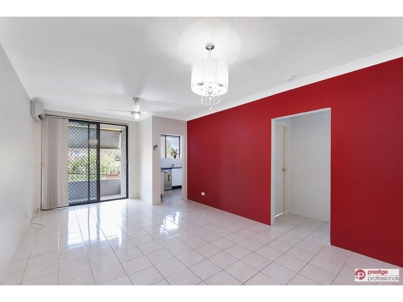 9/16 Drummond Street, Warwick Farm NSW 2170