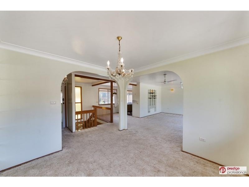 8 Pennington Avenue, Georges Hall NSW 2198