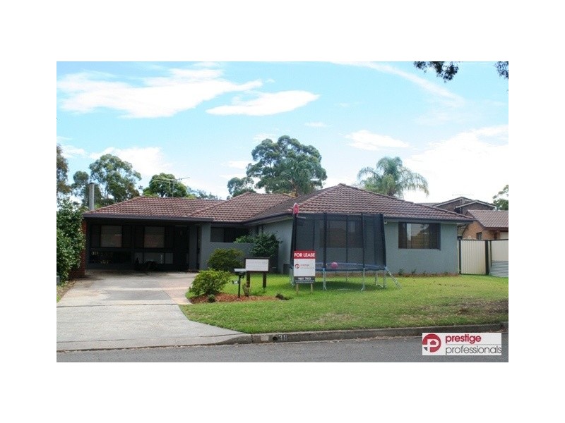 38 Lavington Avenue, Chipping Norton NSW 2170