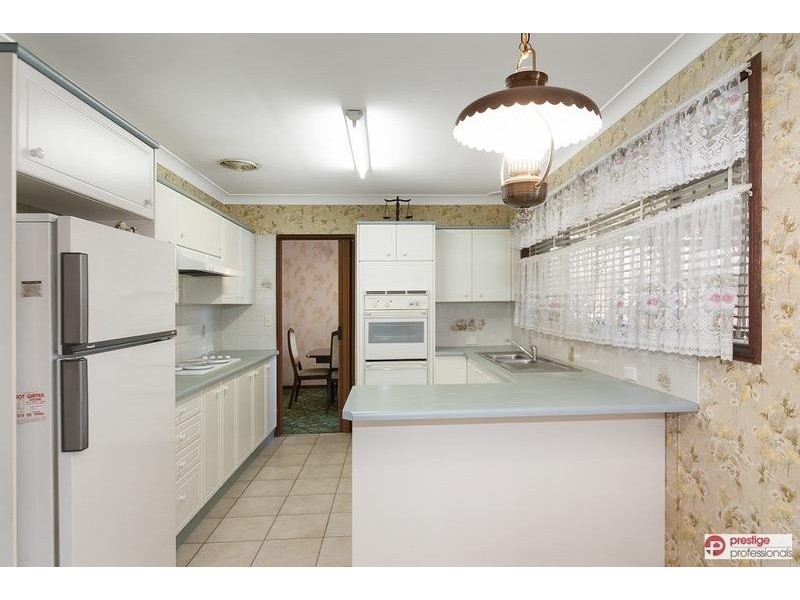 26 Edgecombe Avenue, Moorebank NSW 2170