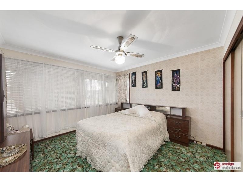 26 Edgecombe Avenue, Moorebank NSW 2170