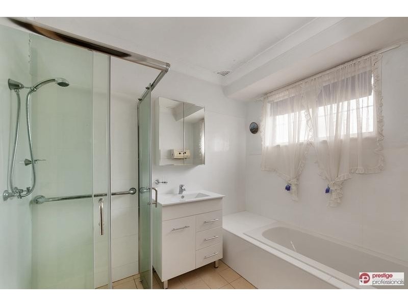 26 Edgecombe Avenue, Moorebank NSW 2170