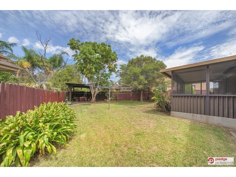 26 Edgecombe Avenue, Moorebank NSW 2170