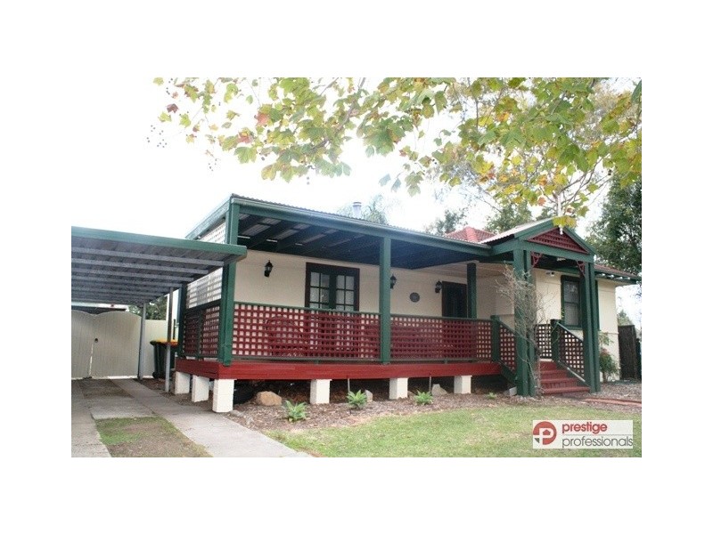 18 Bardia Parade, Holsworthy NSW 2173