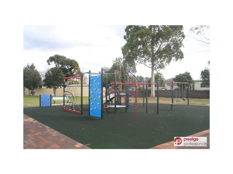 18 Bardia Parade, Holsworthy NSW 2173