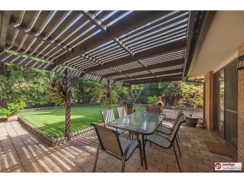 6 Pennington Avenue, Georges Hall NSW 2198