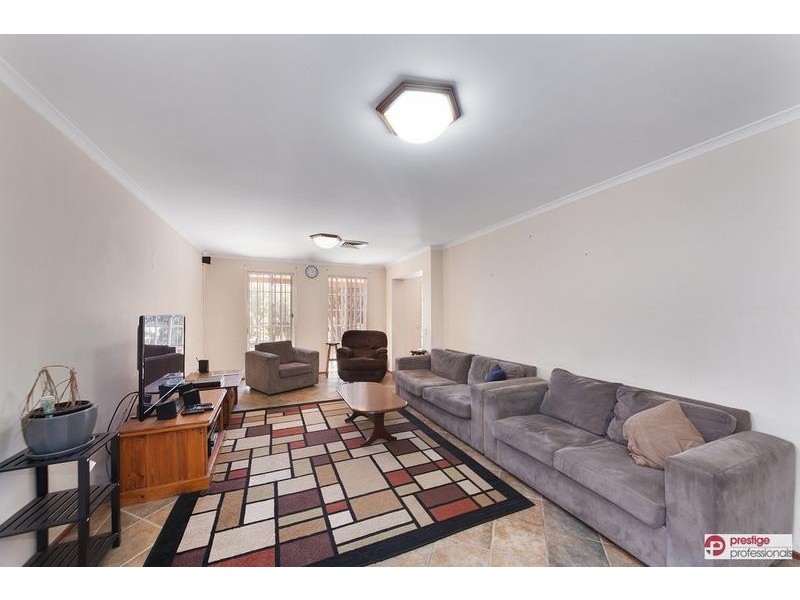 50 Woburn Abbey Court, Wattle Grove NSW 2173