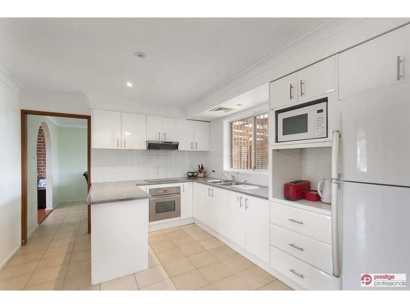 122 Nuwarra Road, Moorebank NSW 2170