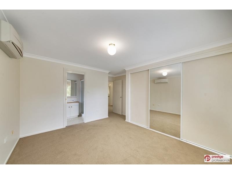 20 Yallum Court, Wattle Grove NSW 2173