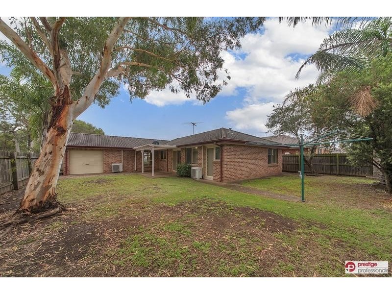 20 Yallum Court, Wattle Grove NSW 2173