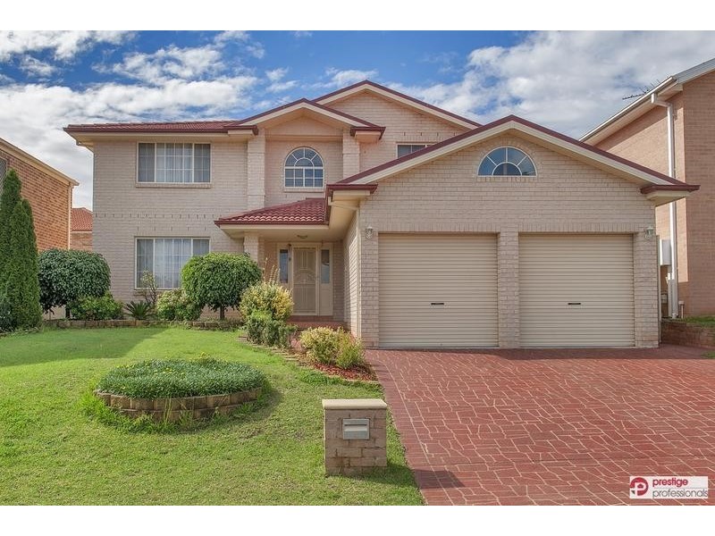 4 Applegum Place, Prestons NSW 2170