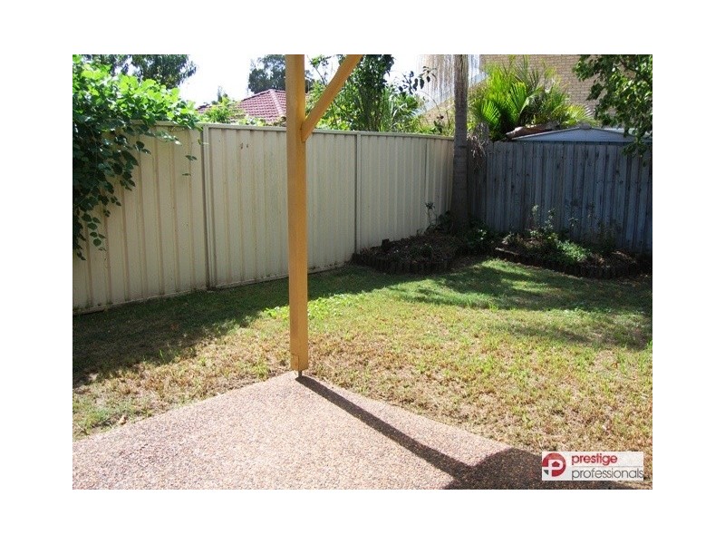 5 Timbarra Court, Wattle Grove NSW 2173
