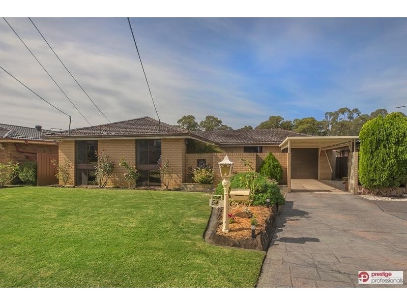 54 Elouera Crescent, Moorebank NSW 2170