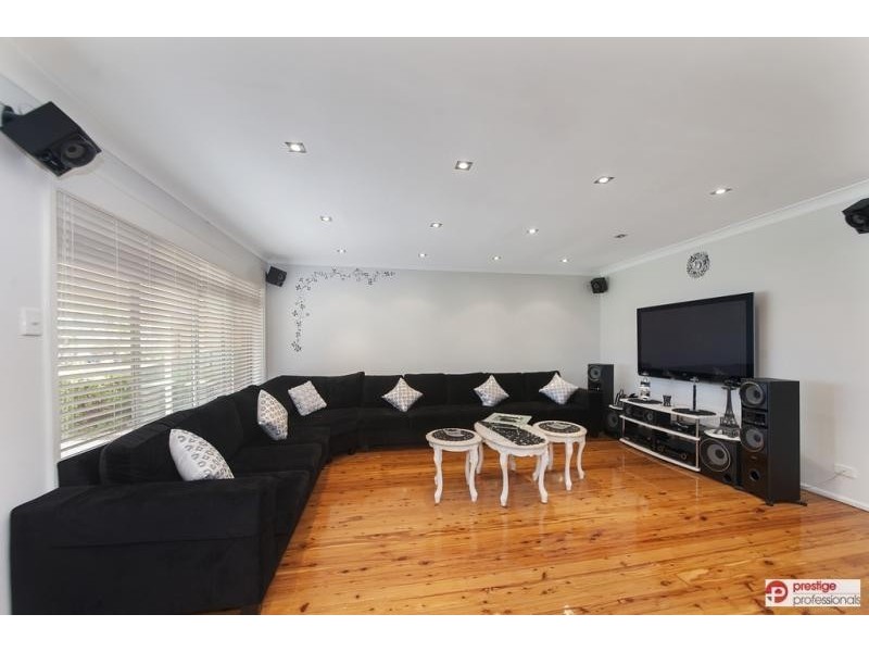 29 Clyde Avenue, Moorebank NSW 2170