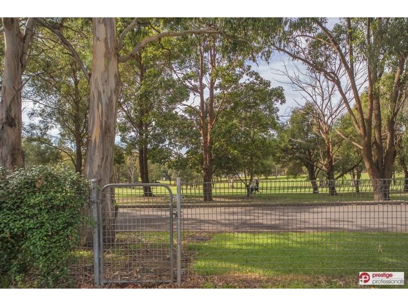 29 Clyde Avenue, Moorebank NSW 2170