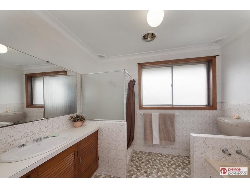 29 Sligar Ave, Hammondville NSW 2170