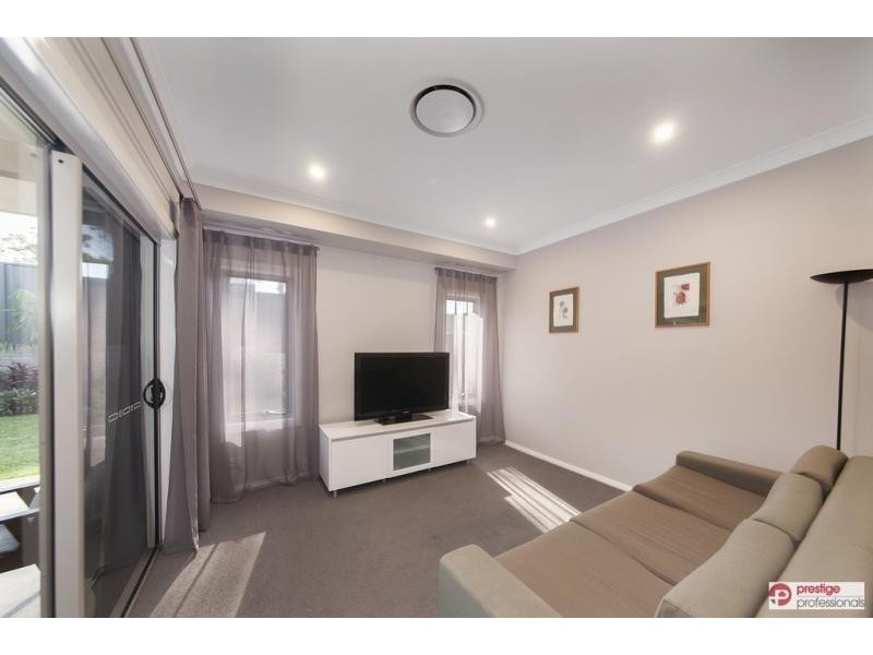 28 Travers Street, Moorebank NSW 2170