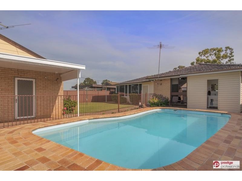 54 Elouera Crescent, Moorebank NSW 2170