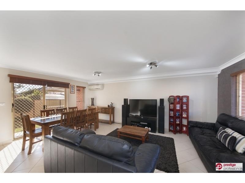 4/37-39 Swain Street, Moorebank NSW 2170