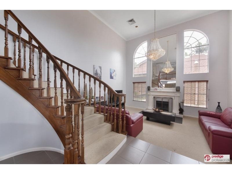 10 Central Avenue, Chipping Norton NSW 2170