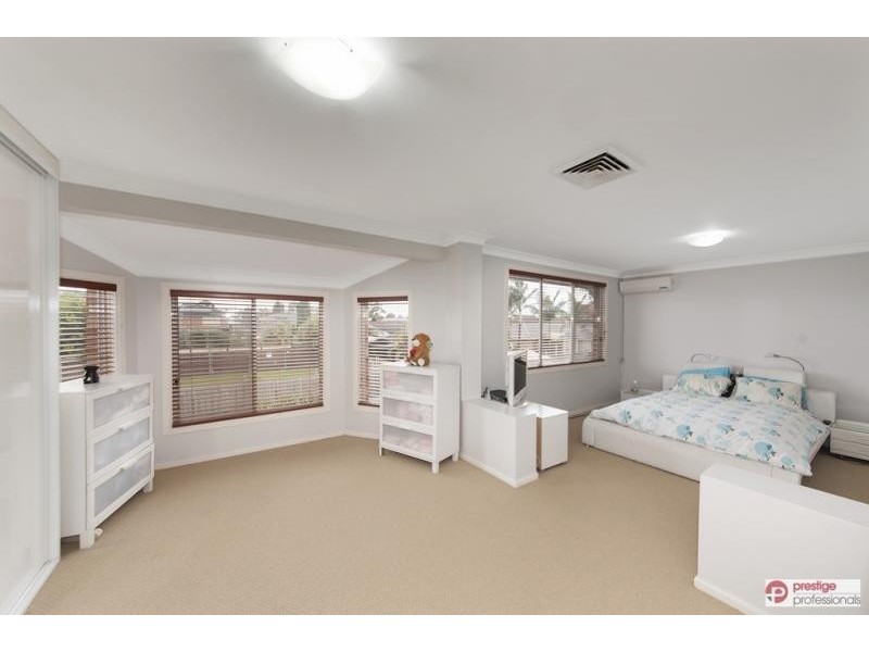 10 Central Avenue, Chipping Norton NSW 2170