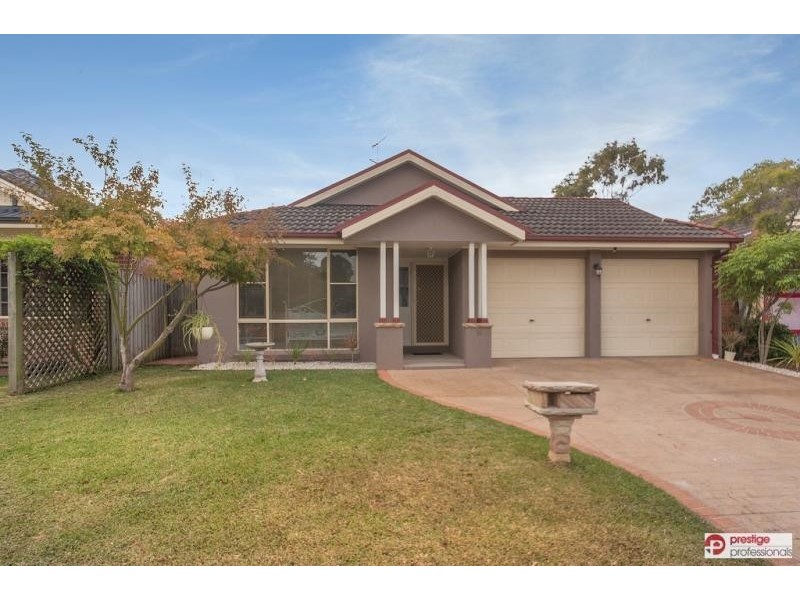 14 Merryville Court, Wattle Grove NSW 2173