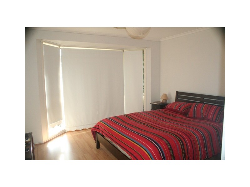 20 Kanangra Court, Wattle Grove NSW 2173