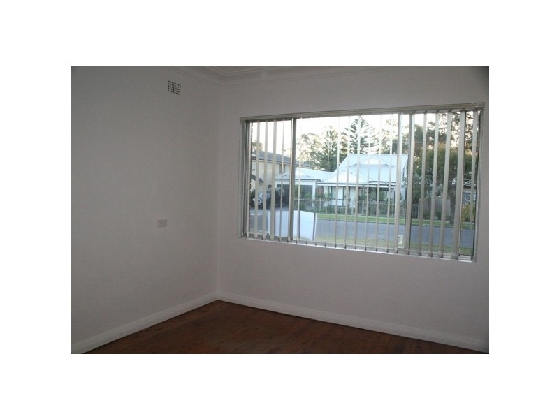 10 Cooper avenue, Moorebank NSW 2170