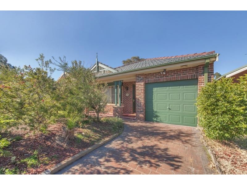 13 Kanangra Court, Wattle Grove NSW 2173