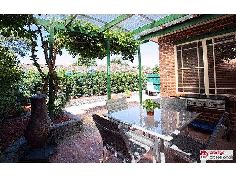 13 Kanangra Court, Wattle Grove NSW 2173