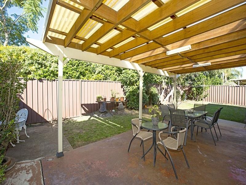 13 Tallowood Ave, Casula NSW 2170