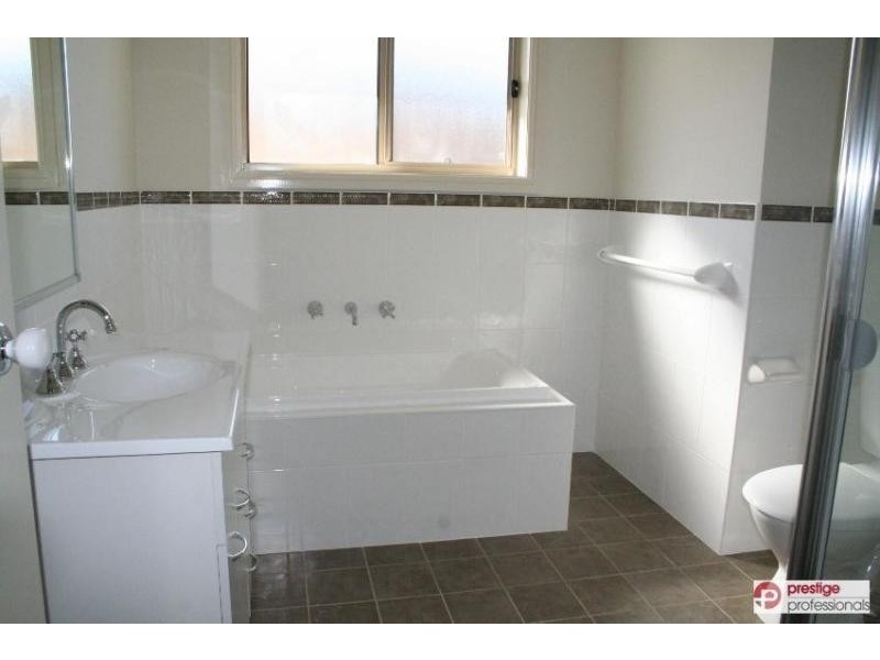 29B Miri Crescent, Holsworthy NSW 2173