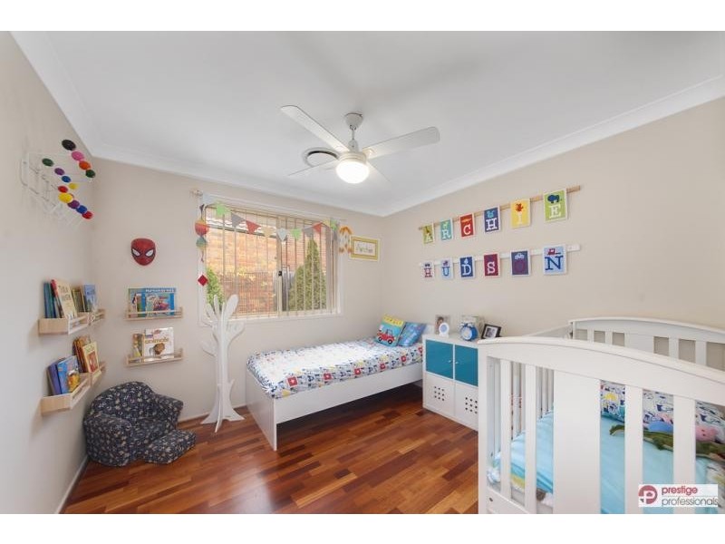 35 Lyndhurst Court, Wattle Grove NSW 2173