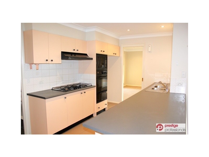 50 Daintree Drive, Wattle Grove NSW 2173