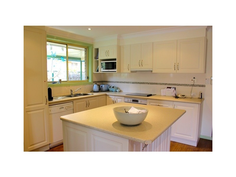 120b Renton Avenue, Moorebank NSW 2170