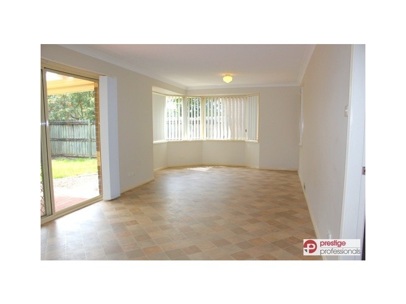14 Warrego Court, Wattle Grove NSW 2173