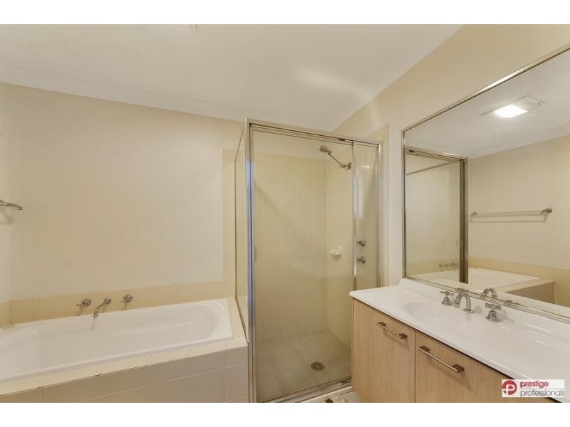 1/7 Hamlin Circuit, Holsworthy NSW 2173