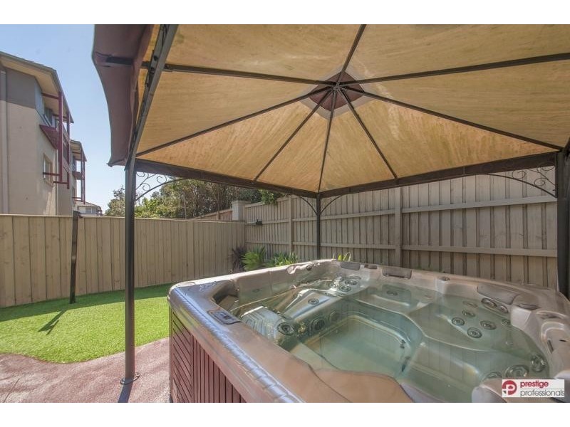 3/12 Margate Ave, Holsworthy NSW 2173