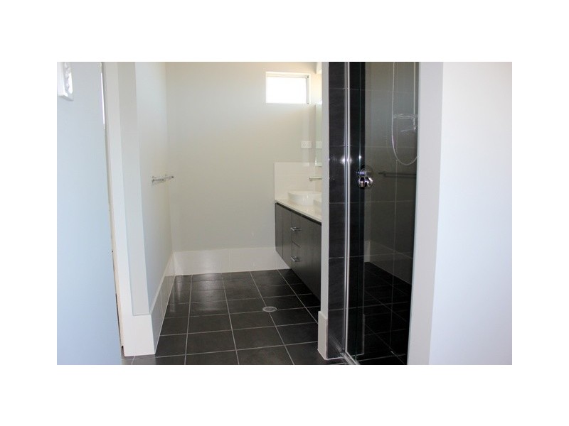 51 Sims Street, Moorebank NSW 2170
