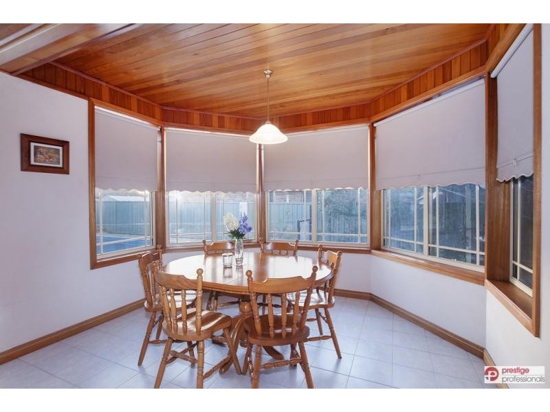 5 Daintree Drive, Wattle Grove NSW 2173