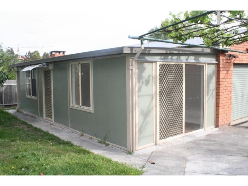 2A Grimson Crescent, Liverpool NSW 2170