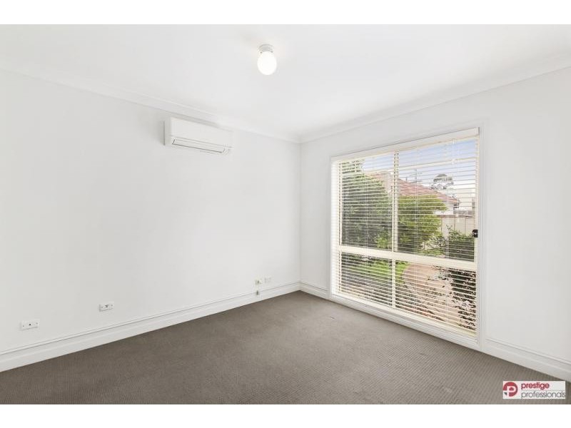 4/3 Church Road, Moorebank NSW 2170