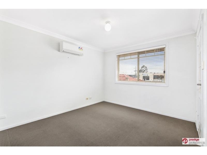 4/3 Church Road, Moorebank NSW 2170