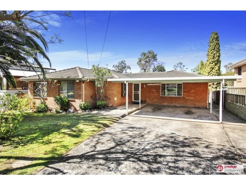 24 Araluen Avenue, Moorebank NSW 2170