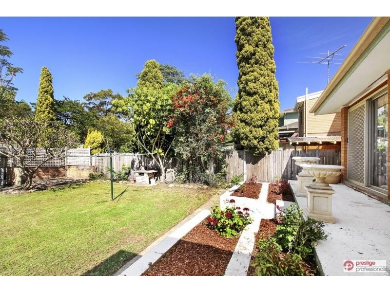 24 Araluen Avenue, Moorebank NSW 2170