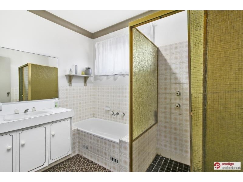 142 Nuwarra Road, Moorebank NSW 2170