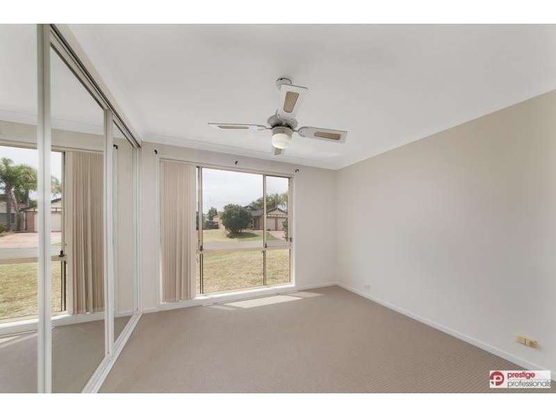 26 Bodalla Court, Wattle Grove NSW 2173