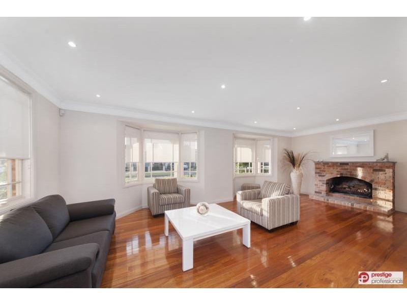 58 Nottingham Crescent, Chipping Norton NSW 2170