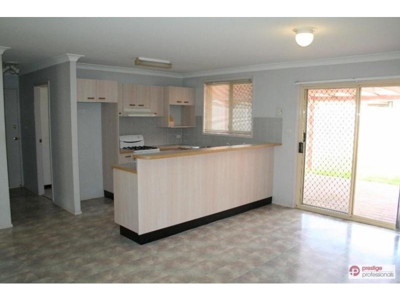 11 Claremont Court, Wattle Grove NSW 2173