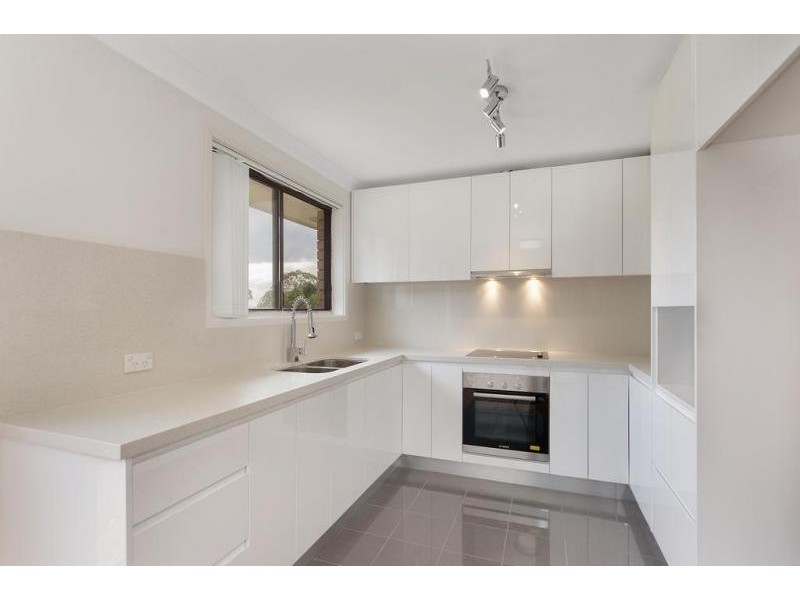 66 Evelyn Street, Macquarie Fields NSW 2564